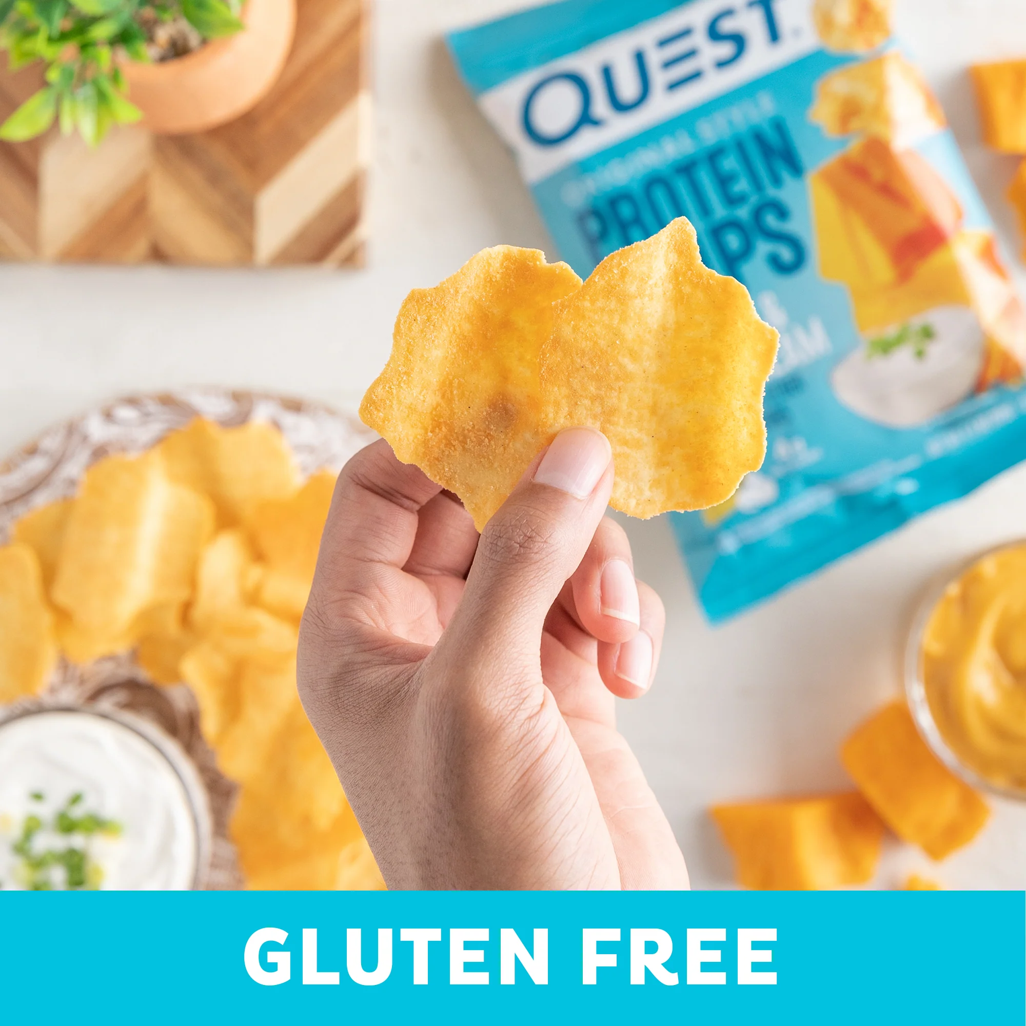 255-cheddar-sour-cream-original-style-protein-chips-7.webp Cheddar & Sour Cream Original Style Protein Chips